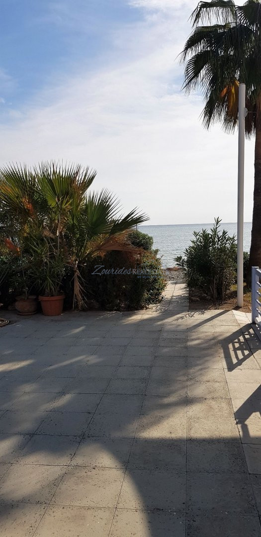 Two Bedroom Seafront Apartment In Larnaca