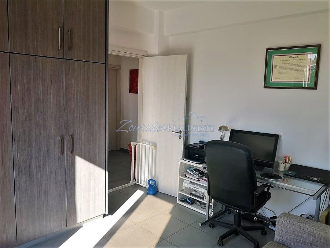 Four Bedroom Villa In Liopetri