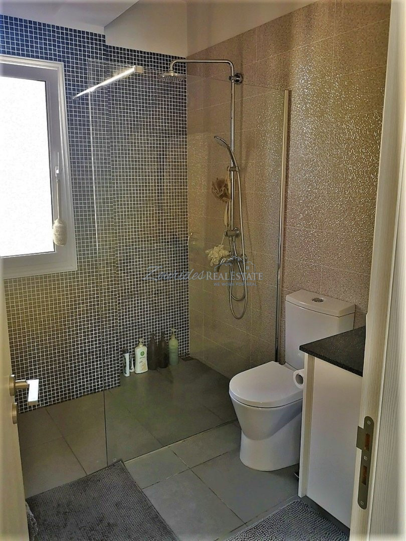 Four Bedroom Villa In Liopetri