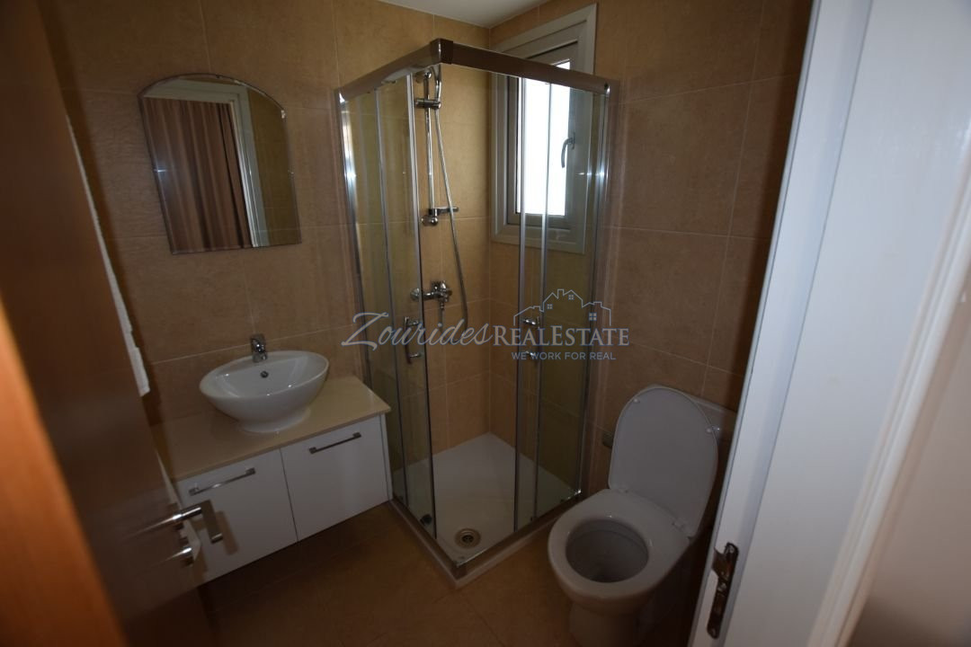 Three bedroom Villa in front of the beach