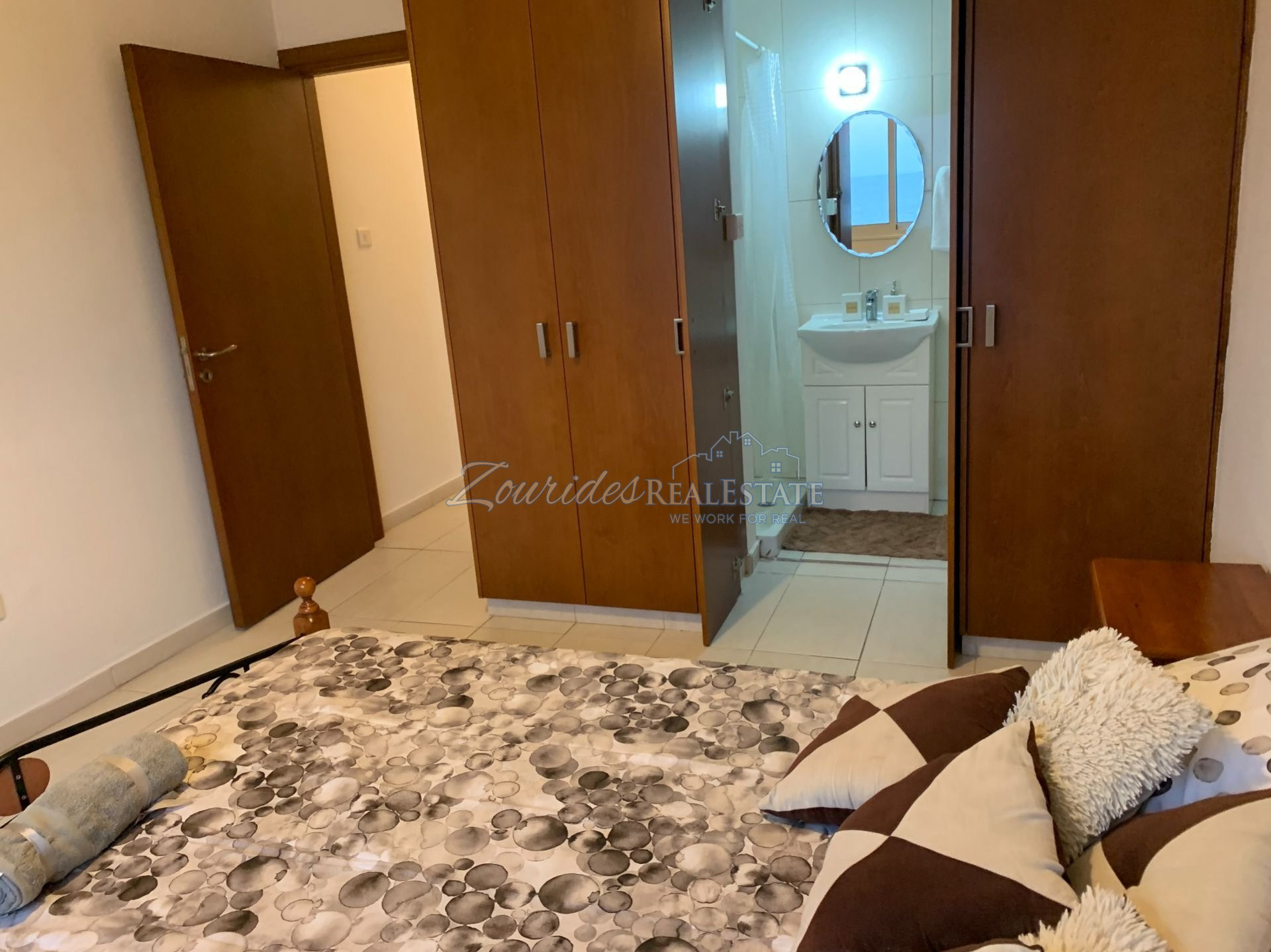 Luxury Two Bedroom Flat In Limassol