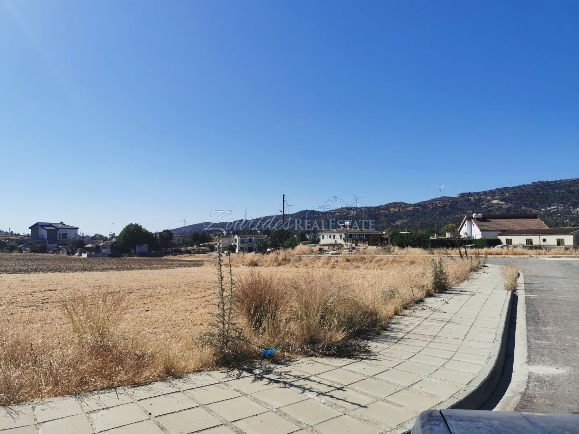 Plot for sale in Pseda area in Larnaca
