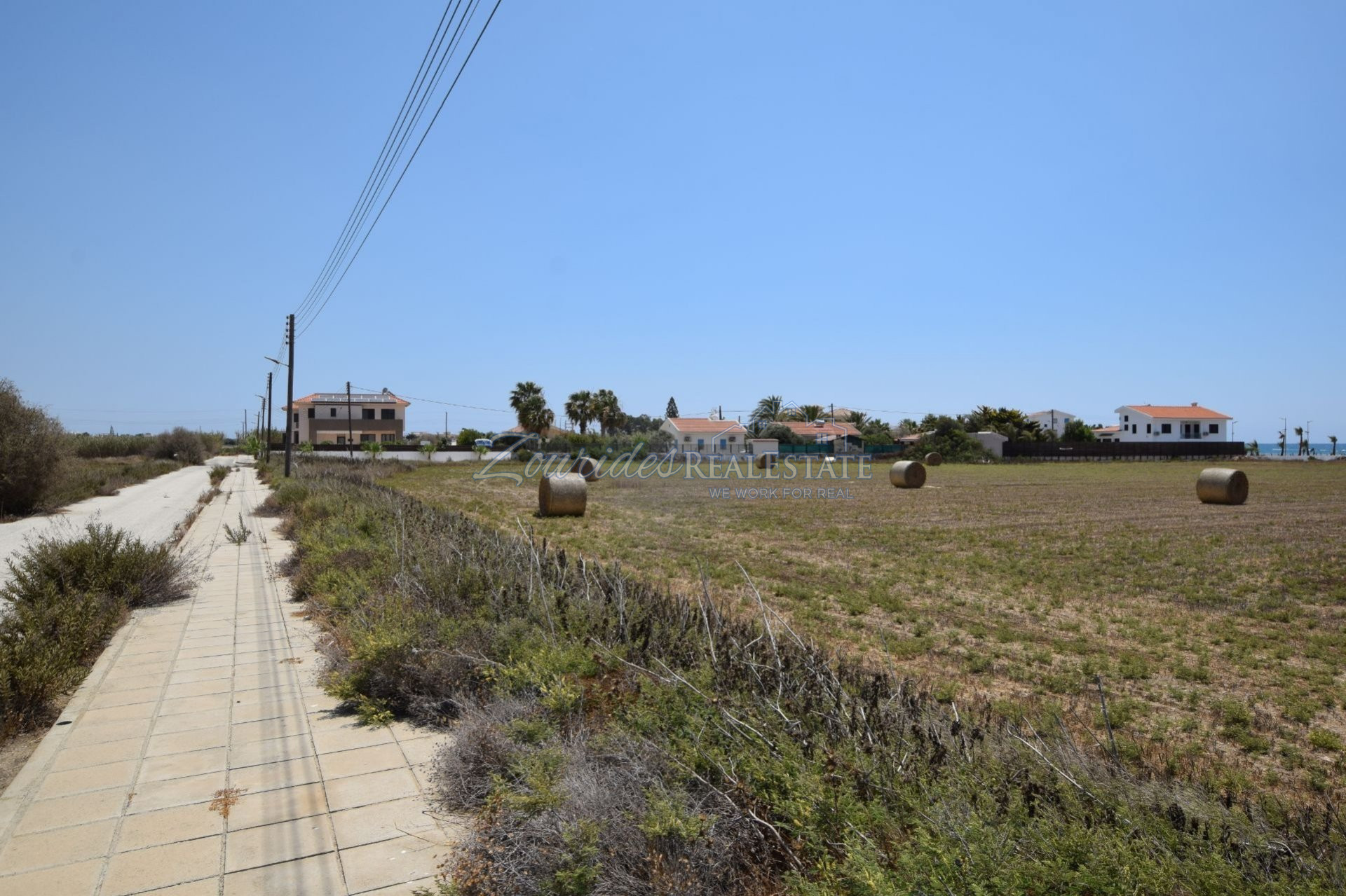 Sea Front, Plot in Pervolia, Larnaca