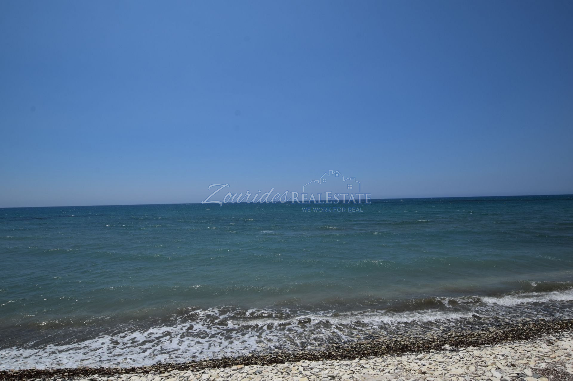 Sea Front, Plot in Pervolia, Larnaca