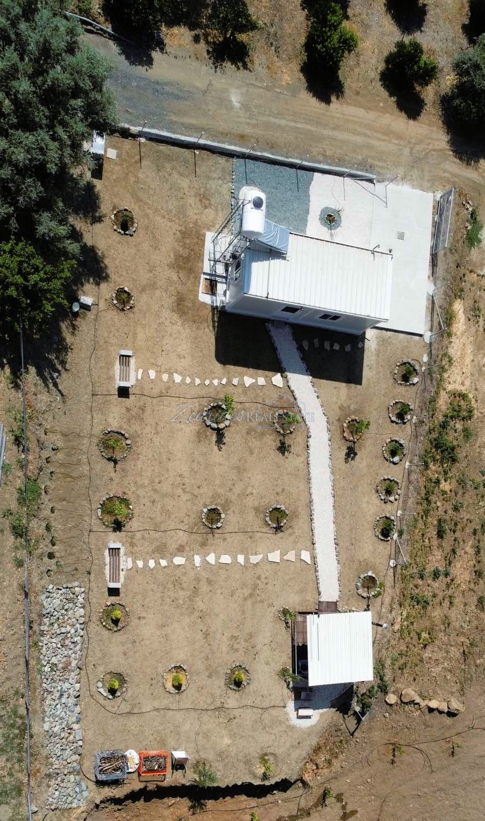 Cottage House At Melini