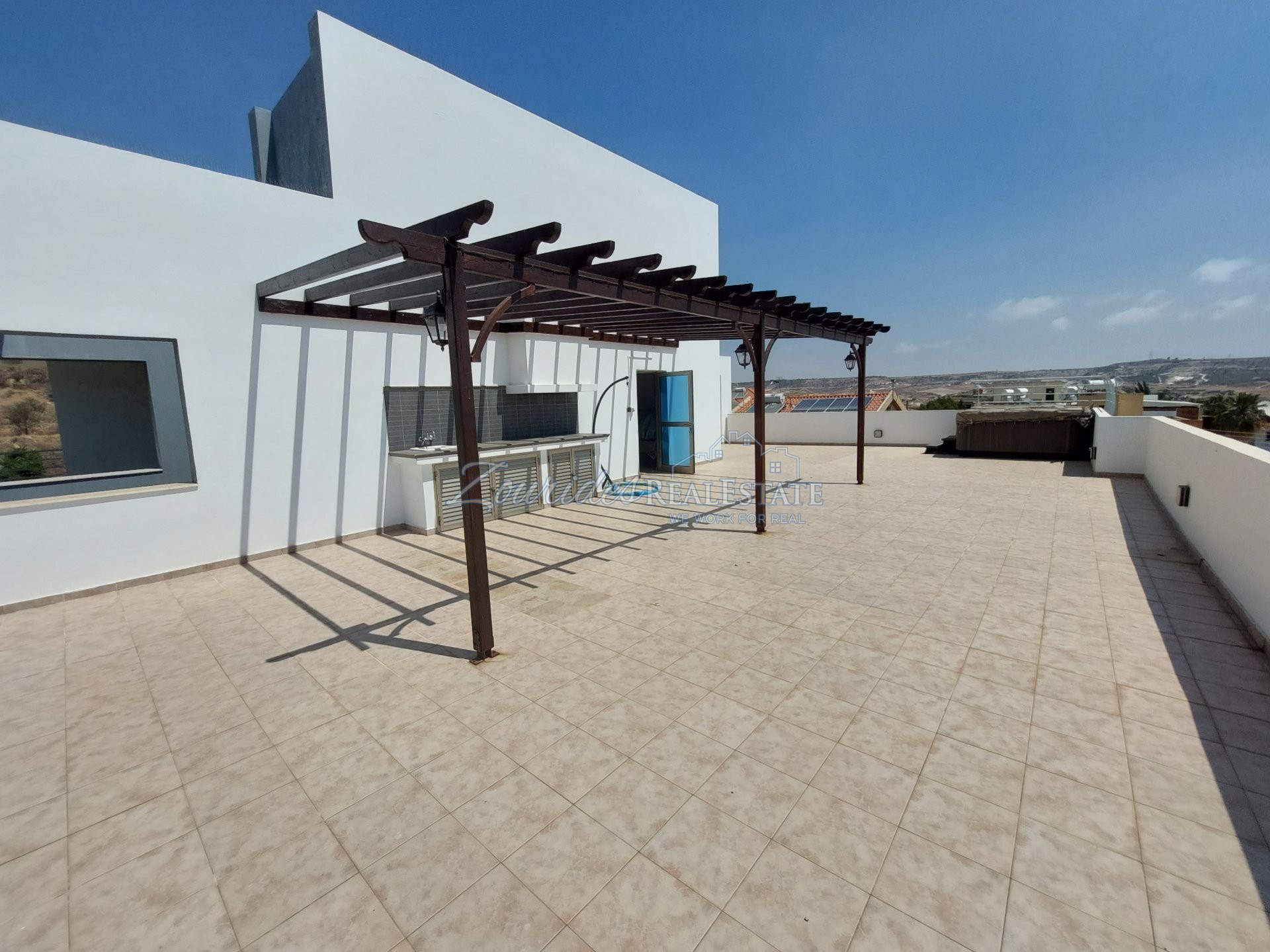 Penthouse in Oroklini