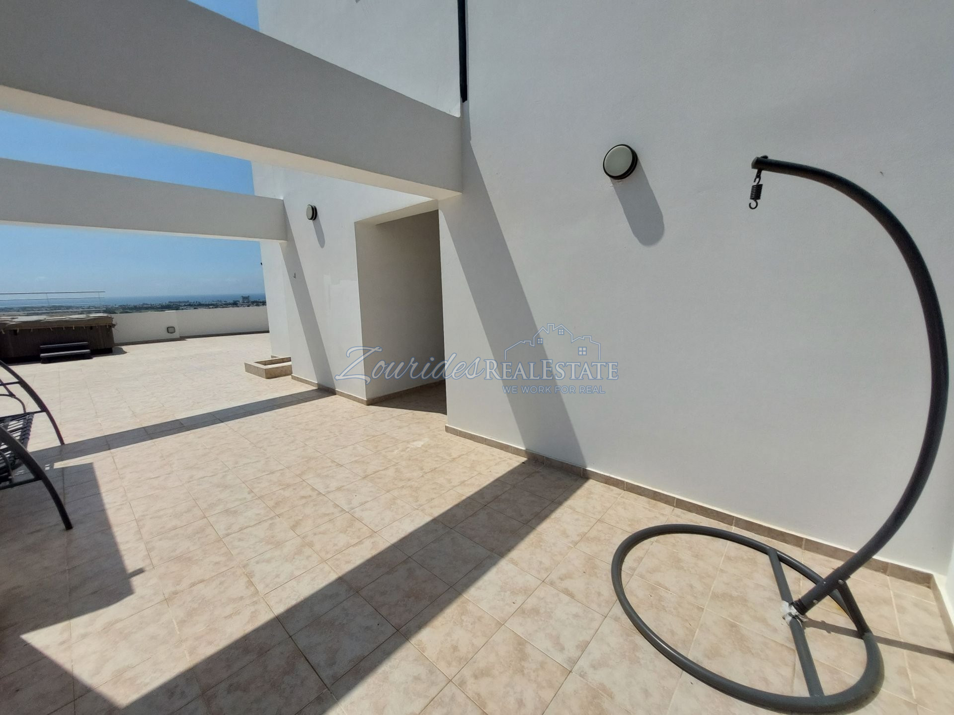 Penthouse in Oroklini