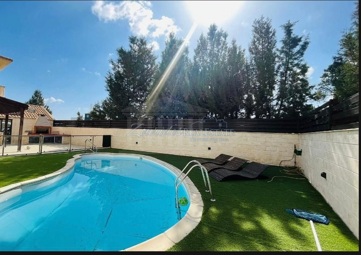 Five bedroom detached Villa in Aradippou, Larnaca