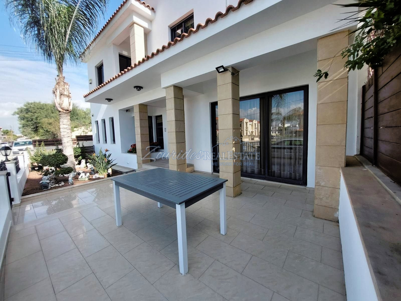 Five Bedroom House in Larnaca