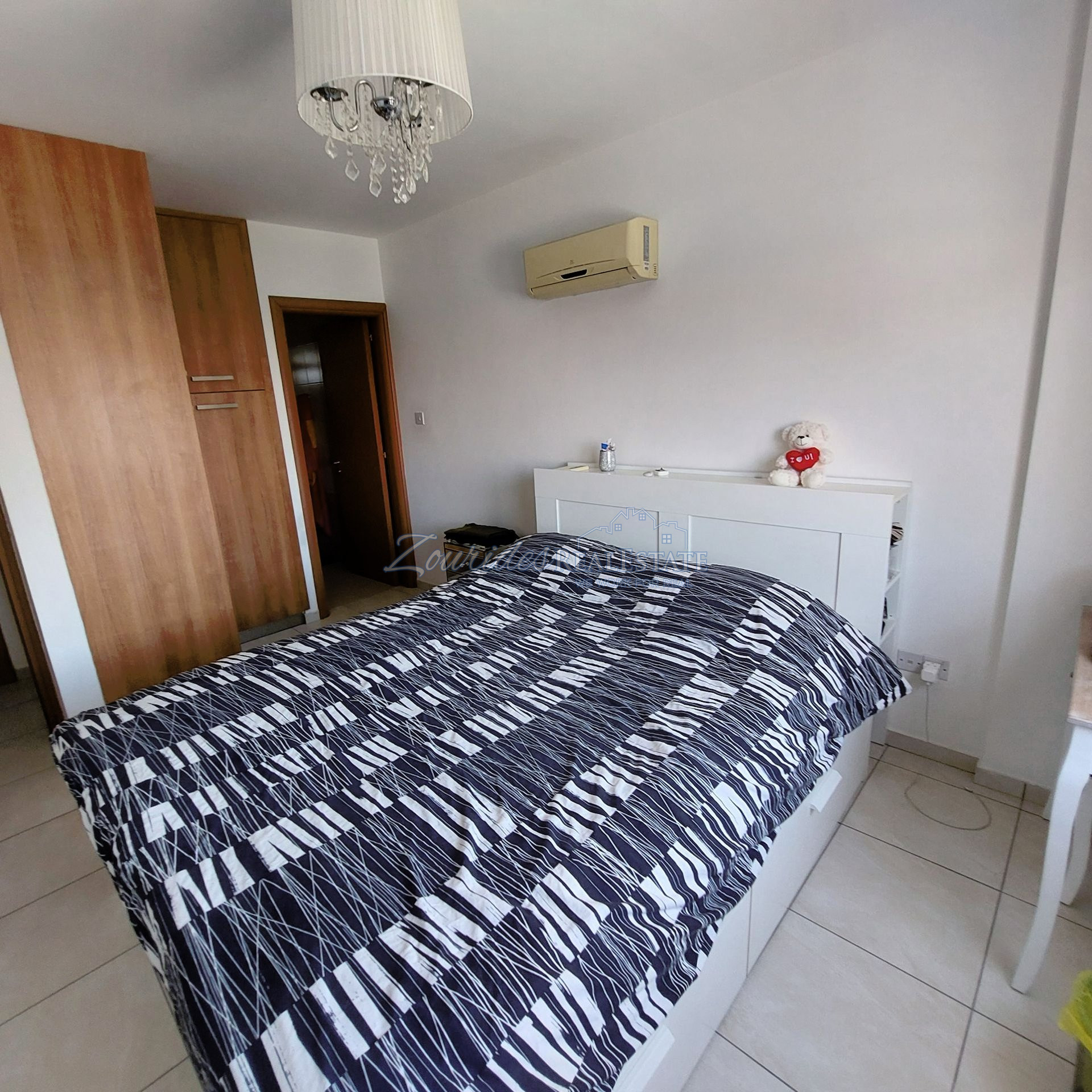 A two bedroom apartment in an excellent condition