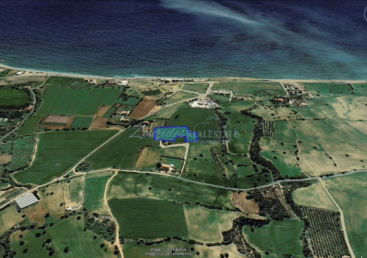 Touristic Land in Agio Theodoro