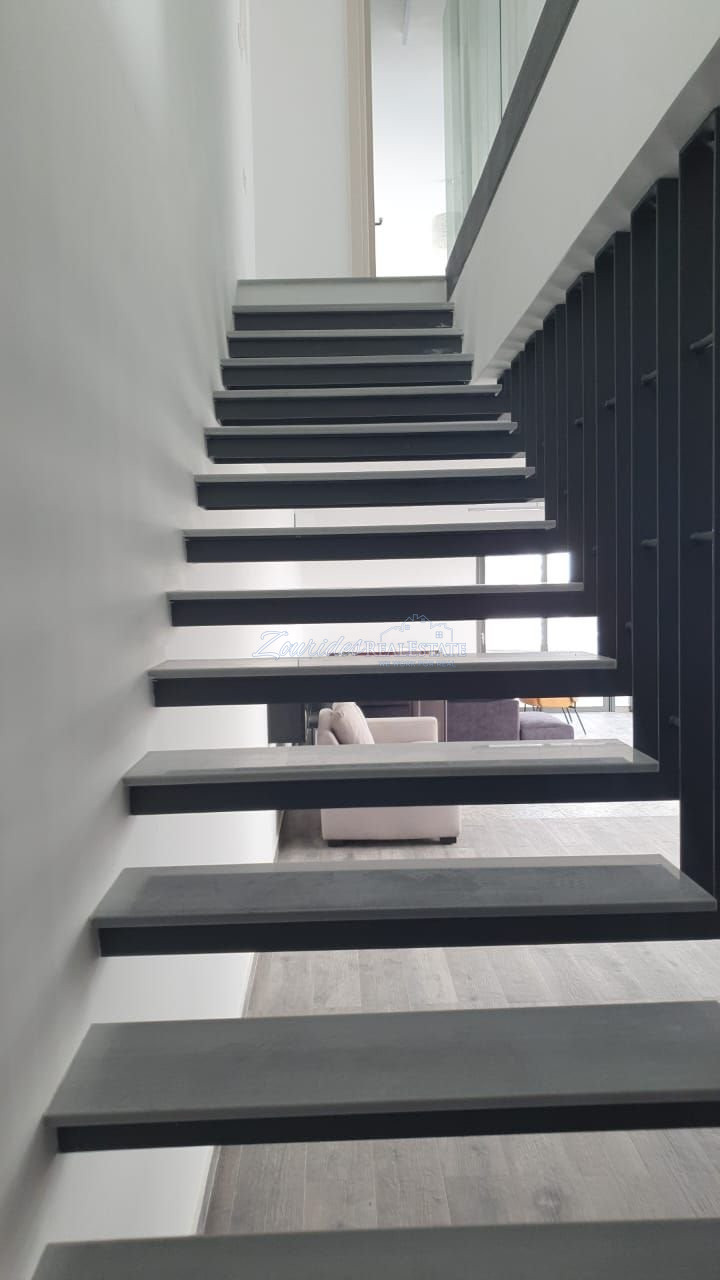 Detached Villa walking distance to the Beach