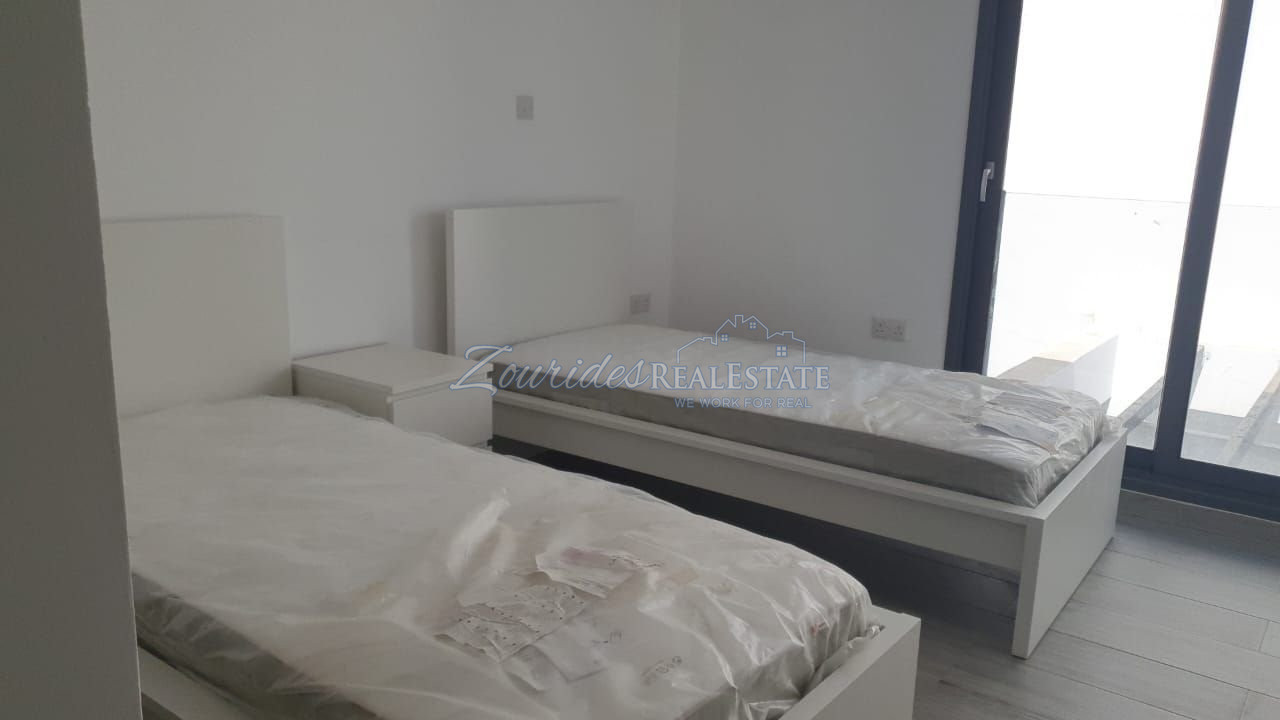 Detached Villa walking distance to the Beach