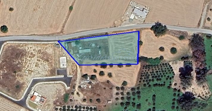 Large Residential Plot Oroklini Village