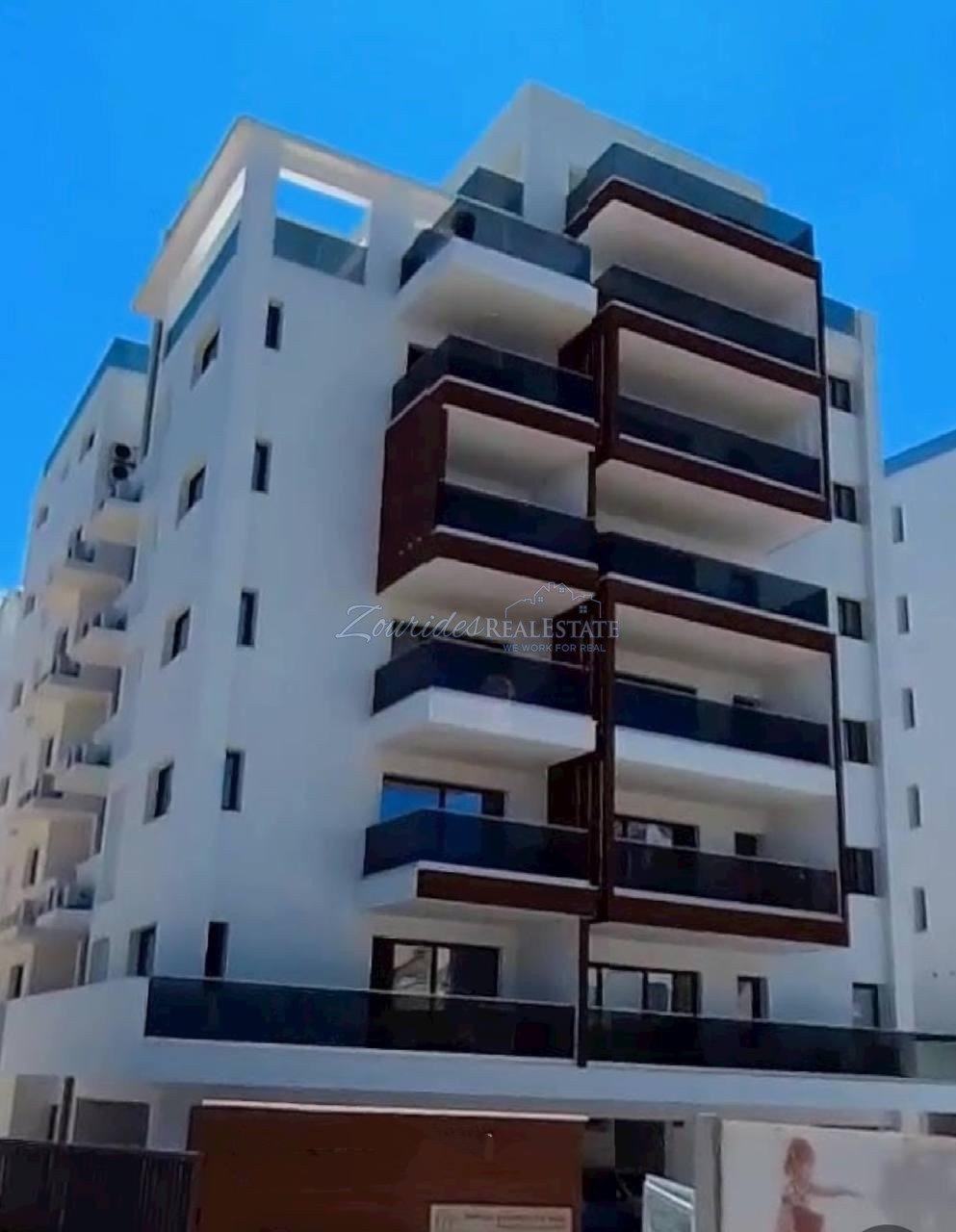 Spacious Two Bedroom Apartment in Vibrant Larnaka Center