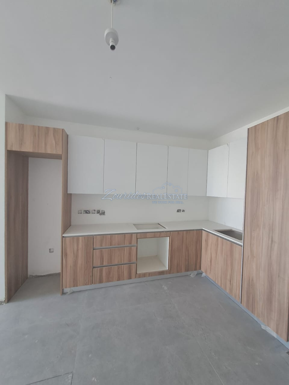 Brand New Apartment in Livadia