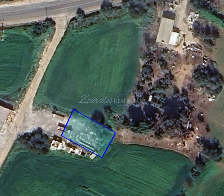 Piece for Sale in Peaceful Sotira Area