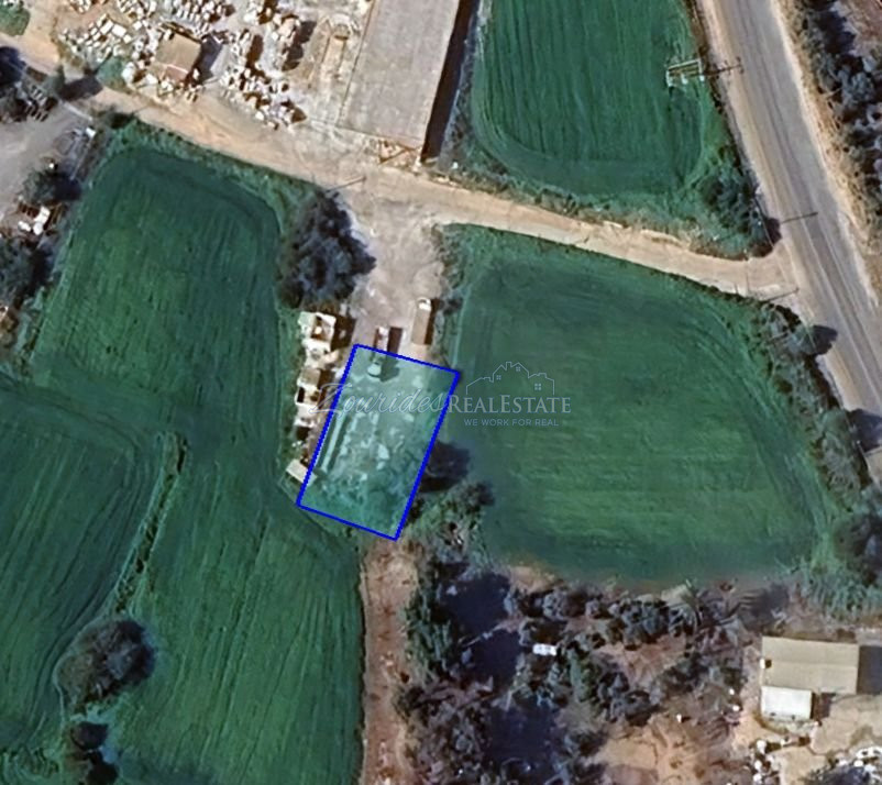 Piece for Sale in Peaceful Sotira Area