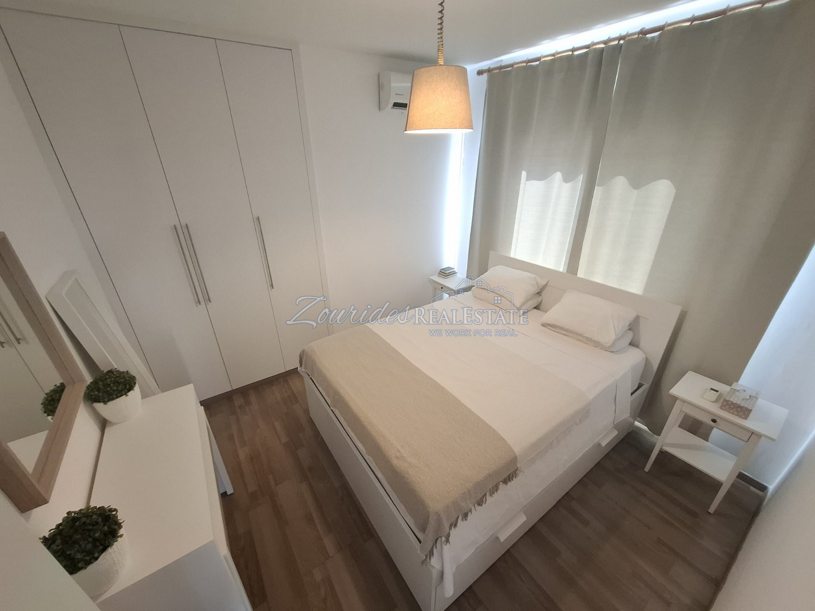 Three bedroom Apartment in Larnaca Center