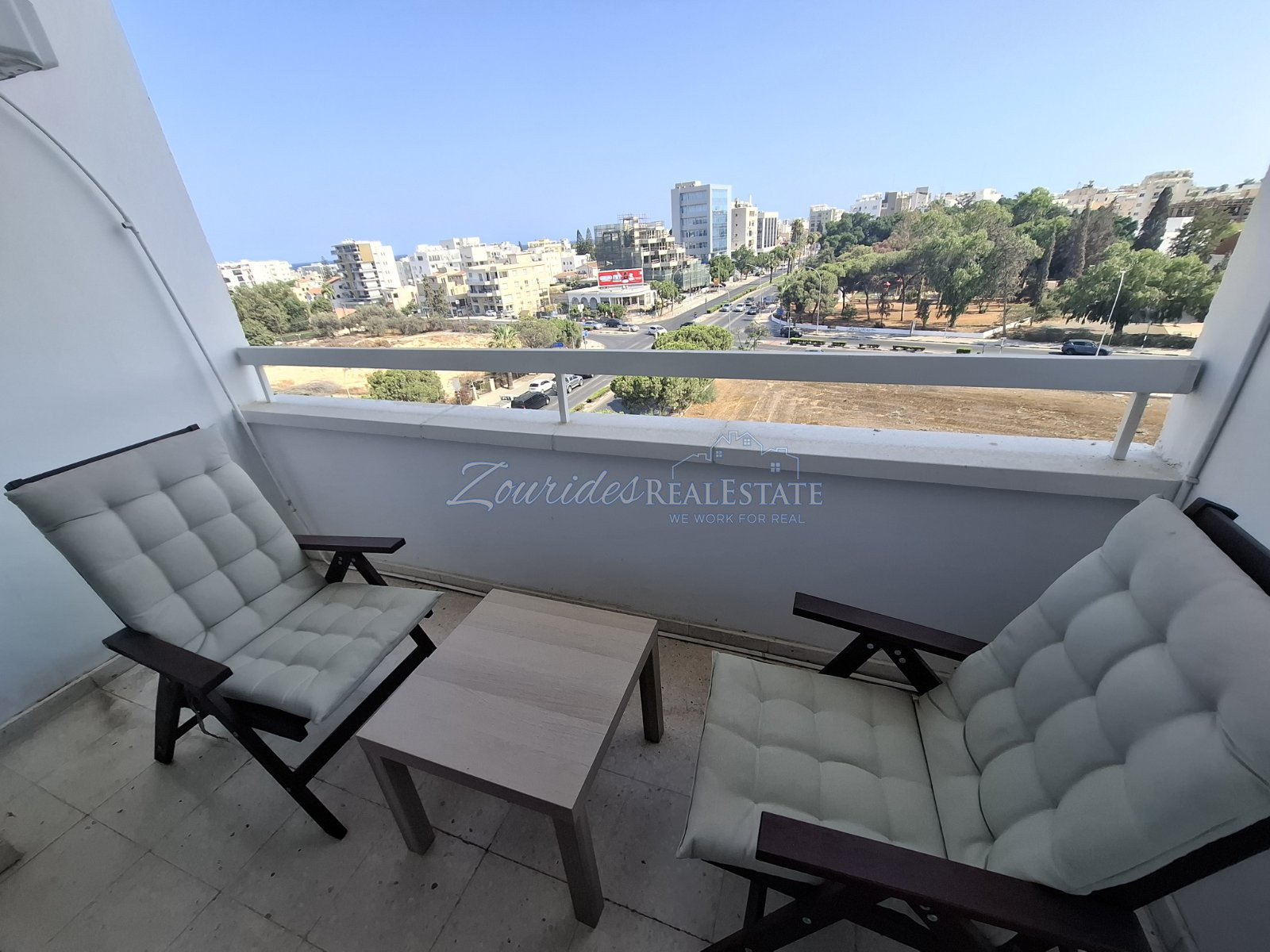 Three bedroom Apartment in Larnaca Center