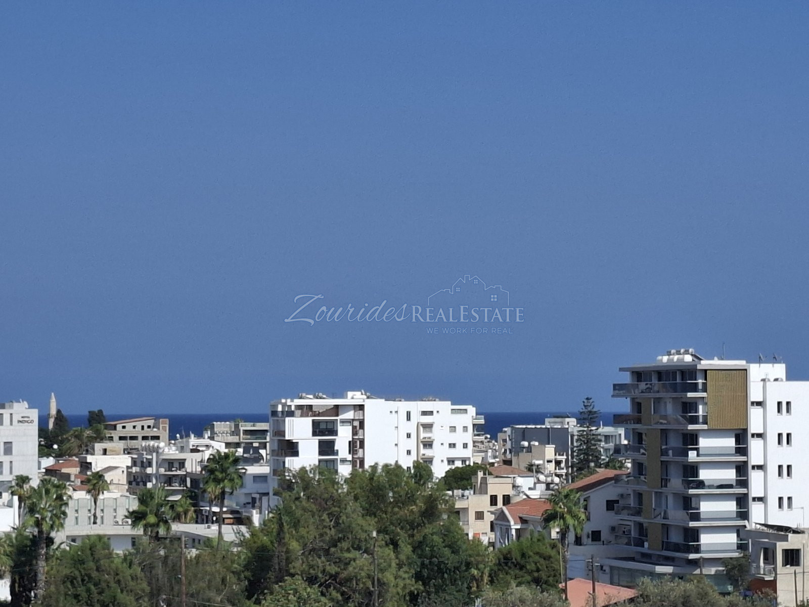 Three bedroom Apartment in Larnaca Center