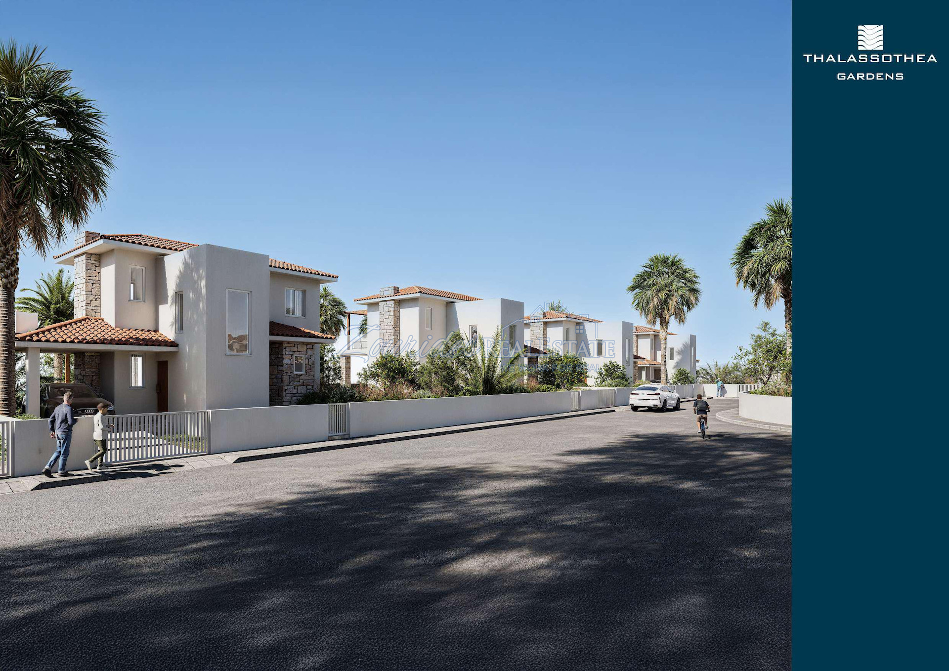 Detached property close to the sea