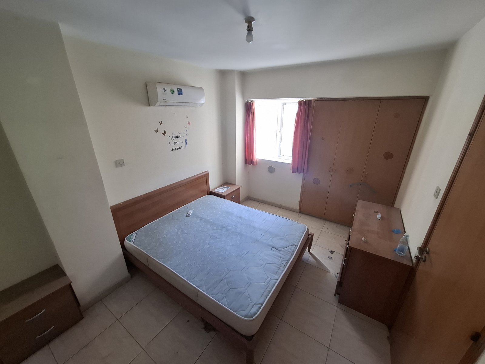 One bedroom close to the sea side